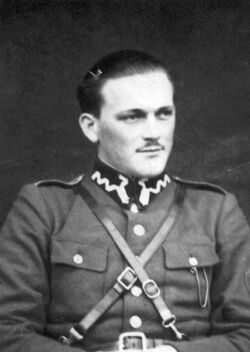 Pchor./ppor. Kazimierz Szczepański ps. &quot;Wicher&quot;, do lutego 1948 r. dowódca oddział krypt. &quot;Wawel&quot; (&quot;Drzymała 1&quot;), 29 III 1947 r. (zbiory prywatne autora).