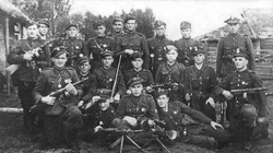 Oddział partyzancki plut. Bronisława Zabłockiego „Oczka” z tereniu Puszczy Nalibockiej, październik 1945.